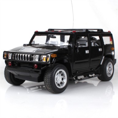 1：8多功能 悍马 遥控车 带MP3接口遥控开门大型遥控越野车