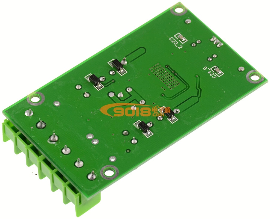 TA2024双声道数字功放板 车载HI-FI功放板 小型汽车功放模块2*15W